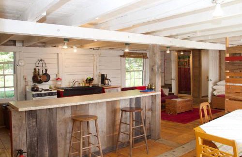 Surry House | Cottages at the Surry Barn