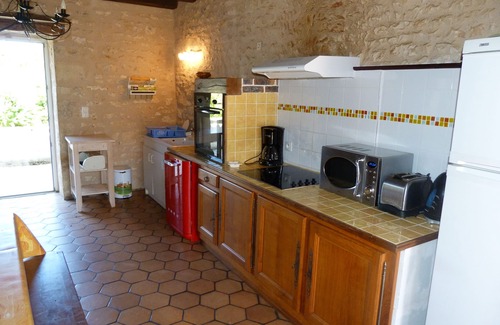 Saint-Amant-de-Bonnieure Cottage | Country Cottage/Gite - St Amant de Bonnieure