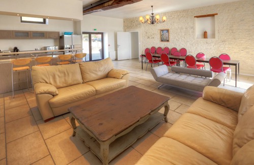 Seignelay House | Country estate 15 minutes from Auxerre