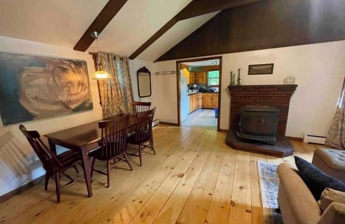 Acton House | Country getaway