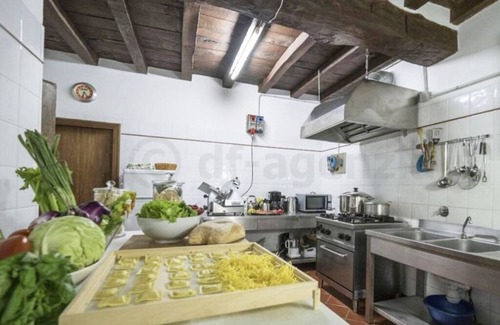 Borgo San Lorenzo House | Country house for up to 18 people