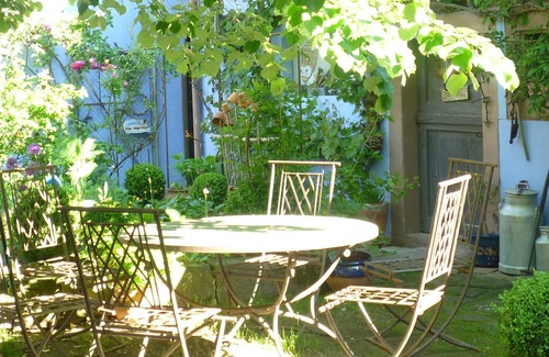 Uttenhoffen Cottage | country holiday home - 6 rooms - 6 persons