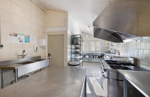 Pi House | Country House 'Cal Caló' with Mountain View, Private Pool and Wi-Fi