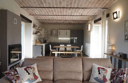 Castelletto d'Erro House | Country House in Alto Monferrato