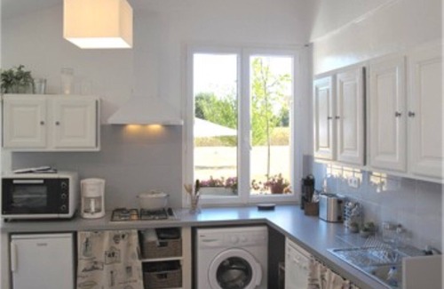 Geay House | Country house, calm and natural terrace, heated swimming pool