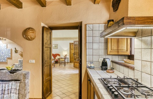 Agullana Villa | Country House 'Can Palau' with Mountain View, Private Pool and Wi-Fi