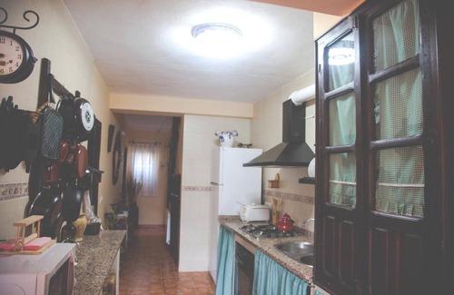 Almedinilla Villa | Country House Cortijo Colomo with Mountain View, Pool, Garden & Wi-Fi