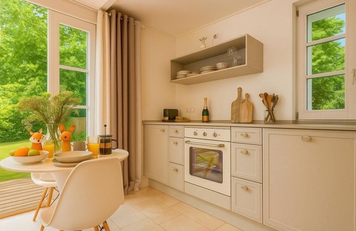 Nuthetal Cottage | Country house dream - coach house under walnut trees
