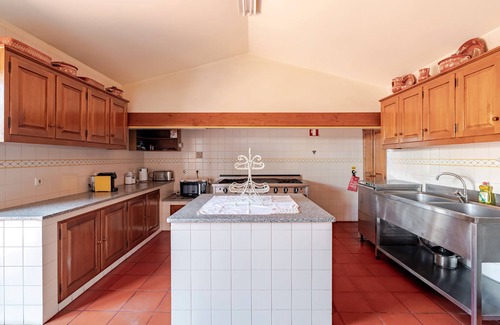 Bico Villa | Country House 'Eido Da Devesa' with Mountain View, Private Pool and Wi-Fi