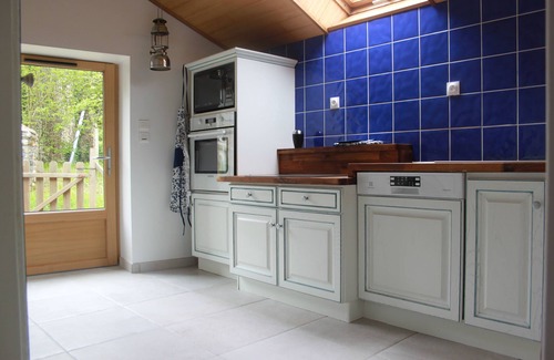 La Chapelle-Neuve Cottage | country house with pool, sauna and jacuzzi