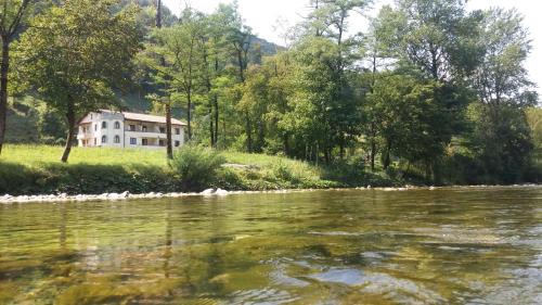 Tolmin Hotel | Country house hotel Zlata ribica