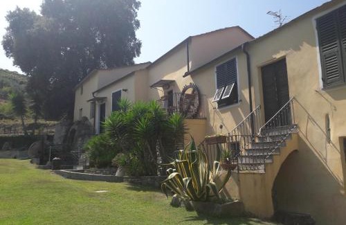 Caramagna Ligure Apartment | Country House Il Mulino,parking,wi-fi free
