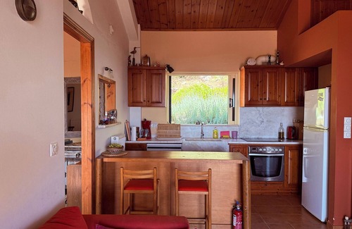 Lepreo Cottage | Country House in olive grove with stunning sea views