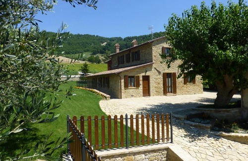 Serra San Quirico Apartment | Country House Le Grazie
