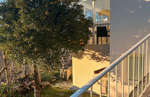Oleiros Villa | Country House 'Vale Dos Vascos' with Mountain View, Wi-Fi and Air Conditioning