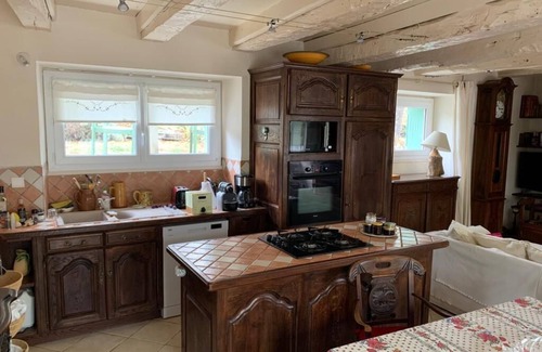 Carlucet House | Country house with large enclosed garden for 8 people, Rocamadour 12km away,