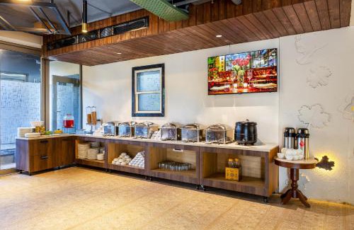 Sector 51 Hotel | Country Inn Gurugram