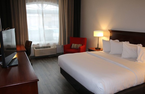 Wilson Hotel | Country Inn & Suites by Radisson, Wilson, NC