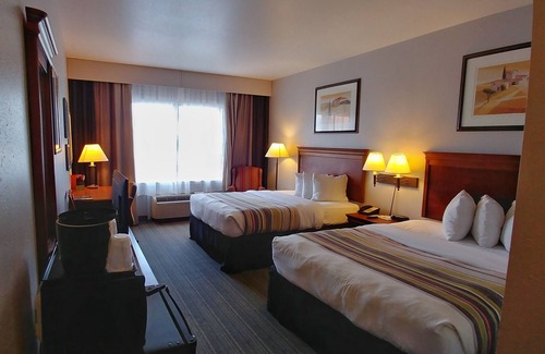 Chambersburg Hotel | Country Inn & Suites by Radisson, Chambersburg, PA