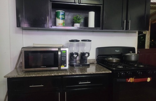 Demerara-Mahaica House | COUNTRY INN- What's app +1721-5540734