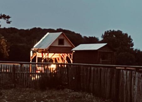 Macquigny Other | Country lodge