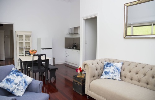Flying Fox Apartment | Country Mile Escape