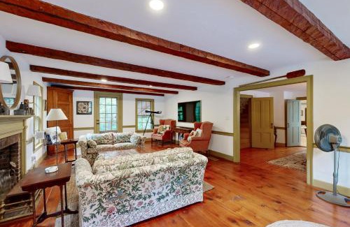 Chester House | Country Riverside Retreat