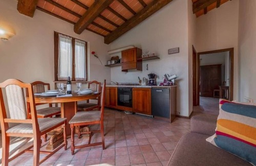Urbania Apartment | Countryside Comfort in Urbania