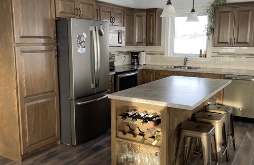 Clyde River House | Countryside Getaway