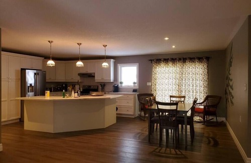 North Port House | County Greenside Lakeview Resort(Greenpoint Lodge)