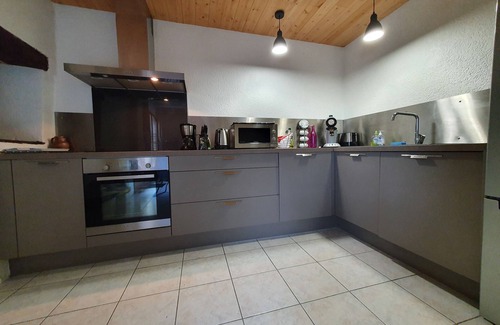 Chaunac Cottage | Countyside gîte for 5 people with heated swimming pool