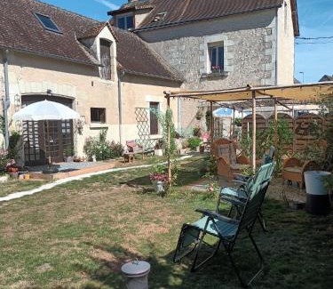 Martizay House | Coup de cœur en Brenne Chambre et table d hôte