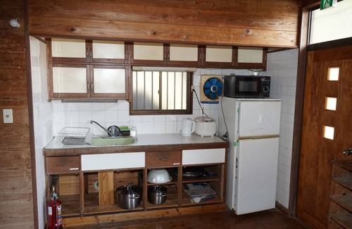 Ihama Cottage | Courtside detached house for 10 people Free linen/Kamo-gun Shizuoka