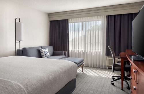 Plymouth Meeting Hotel | Courtyard by Marriott Philadelphia Plymouth Meeting