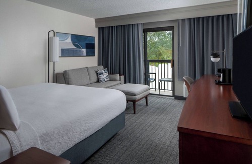 Covington Hotel | Courtyard by Marriott New Orleans Covington/Mandeville