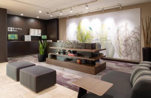 Parkrose Hotel | Courtyard by Marriott Portland Airport