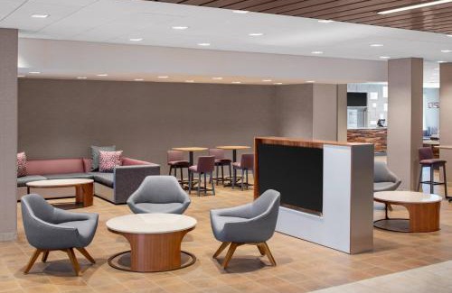 Ampere Hotel | Courtyard by Marriott Wayne Fairfield