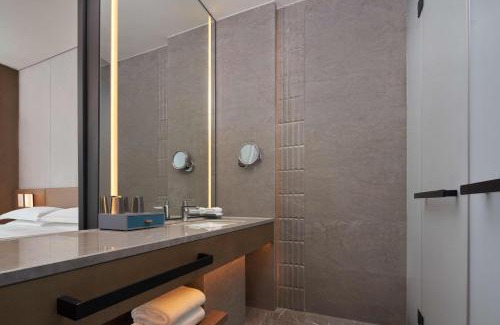 Yueqing Hotel | Courtyard by Marriott Wenzhou Yueqing