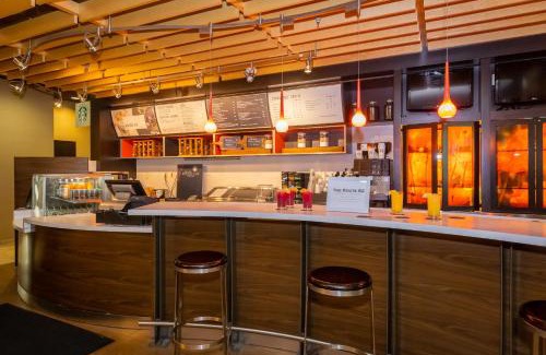 Wagontown Hotel | Courtyard Philadelphia Coatesville Exton