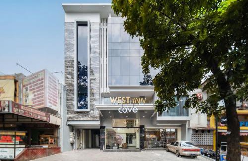 Sukajadi Hotel | Cove West Inn Cihampelas