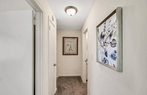 Alabaster House | Covenient Townhome in Alabaster near Birmingham