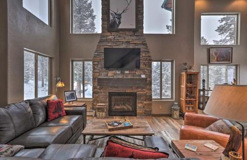 Black Hawk House | Coyote Cottage Retreat Hot Tub Deck Mtn Views