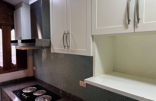 Chang Phueak House | Cozy 1-bedroom house with AC and WiFi in peaceful Chiang Mai