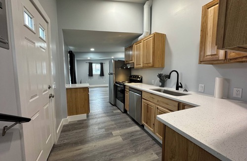 Lebanon Apartment | Cozy 1-bedroom apartment in charming Lebanon Oregon