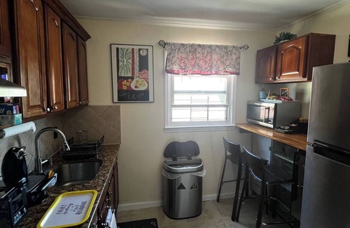 Queens Apartment | Cozy 1-bedroom apartment in amazing Queens with AC
