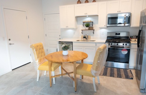 Avondale Apartment | Cozy 1-Bedroom Getaway with 2 Comfy Beds – Perfect for Relaxation!
