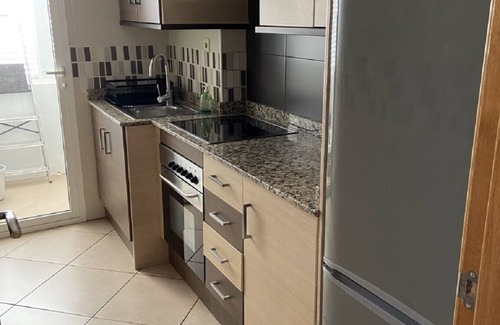 Benijofar Apartment | Cozy 2 bedroom and 2 bathroom Apartment