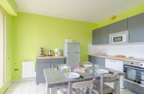 Quartier du Casino Apartment | Cozy 2-Bedroom Apartment with Sea View, Balcony, Pool, Tennis, and Private Parking Near Beach