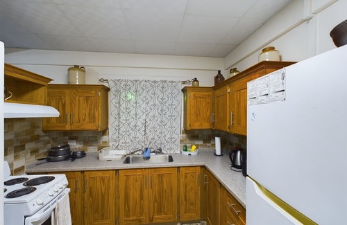 St. Anns Apartment | Cozy 2-bedroom apartment in St. Ann's. Fully Air-Conditioned with WiFi