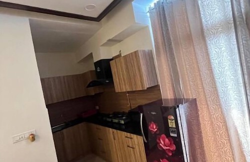 Phagwara Apartment | Cozy 2-bedroom apartment in nice Khajurla with WiFi, AC